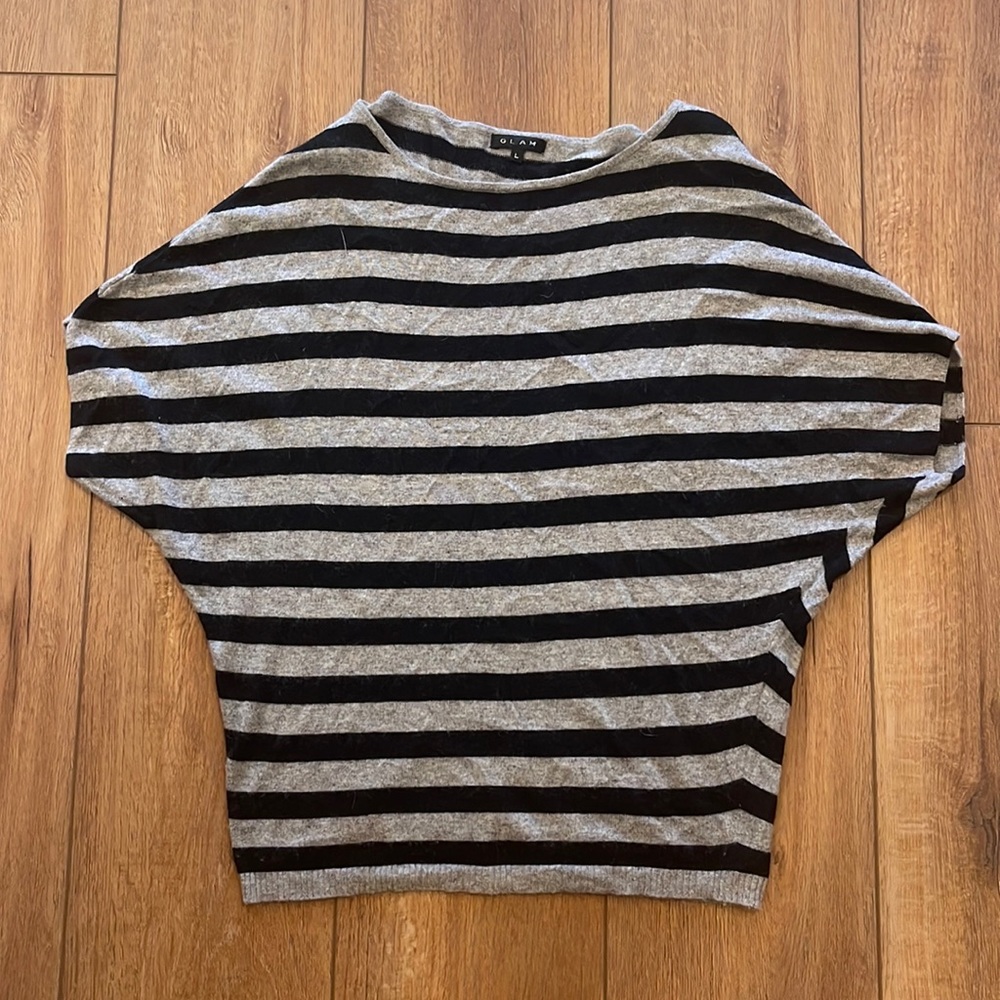 Knit sweater